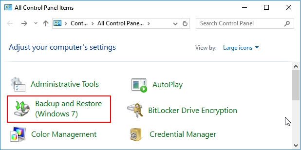 abre la copia de seguridad y restauración de windows (windows 7) en el panel de control